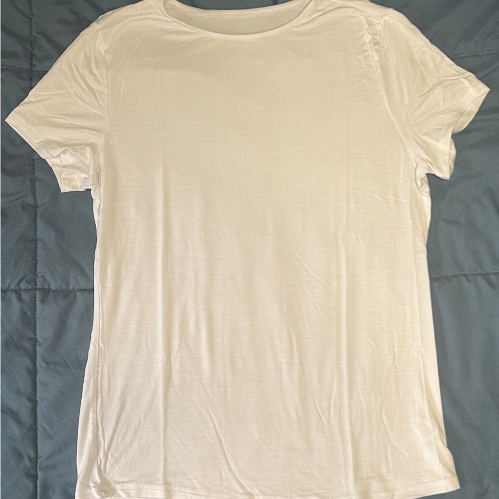 P'tula Tuckable Tee in White